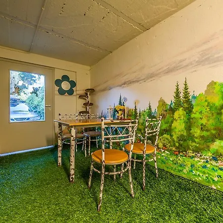 Kamp City Center Garden Camping *