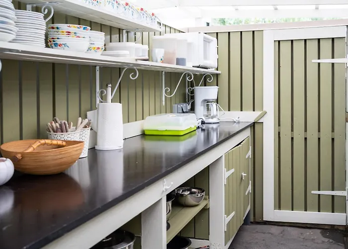 Center Garden * Talin