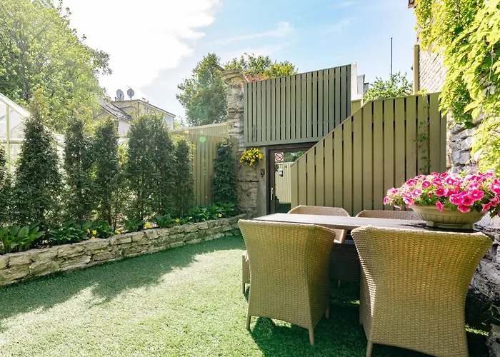 シティー センター ガーデン キャンピング *