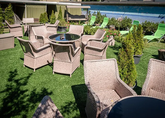 City Center Garden Camping