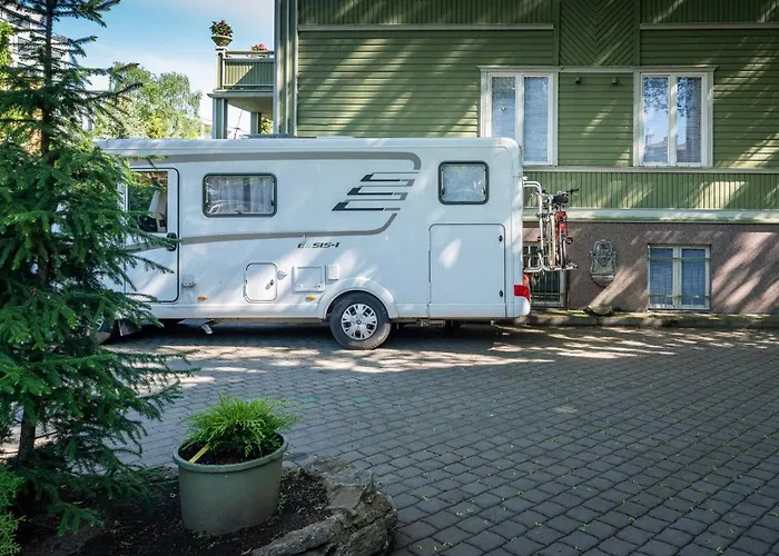 Center Garden Camping Tallin