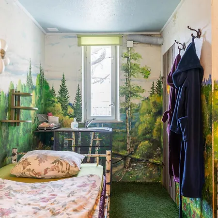 シティー センター ガーデン キャンピング タリン