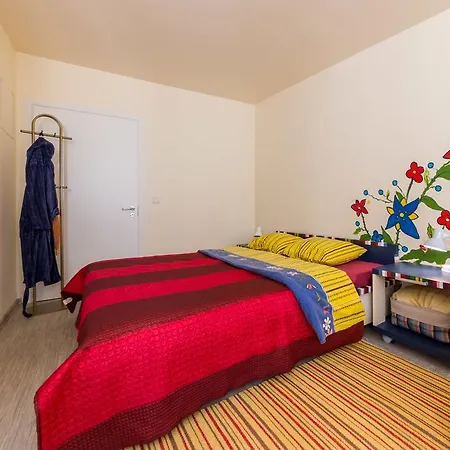 キャンプ場 シティー センター ガーデン キャンピング